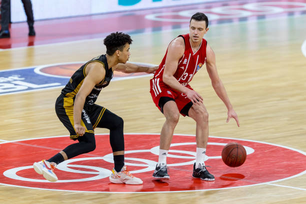 态波动出现 态波动出现